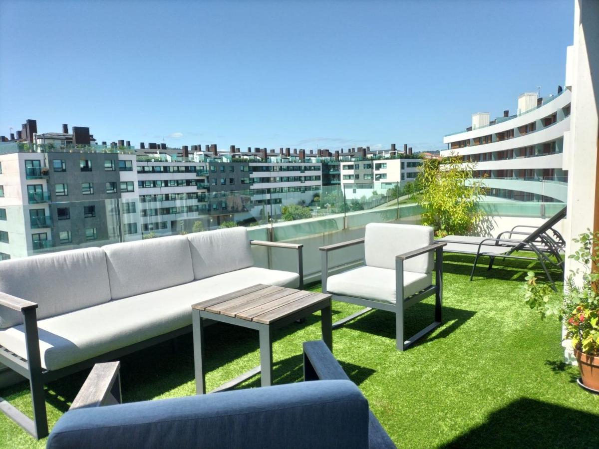 Ferienwohnung Preciosa Habitacion Doble En Atico Con Terraza II Santiago de Compostela Exterior foto