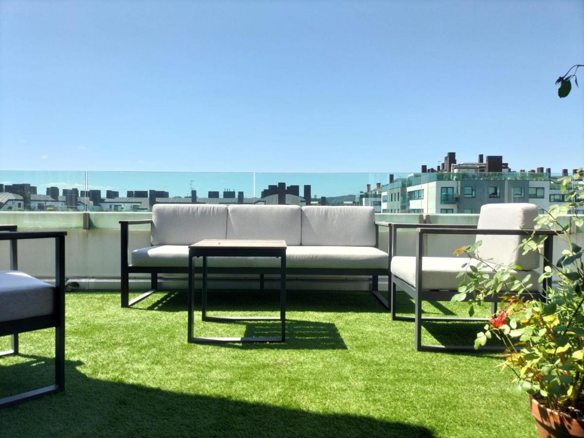 Ferienwohnung Preciosa Habitacion Doble En Atico Con Terraza II Santiago de Compostela Exterior foto